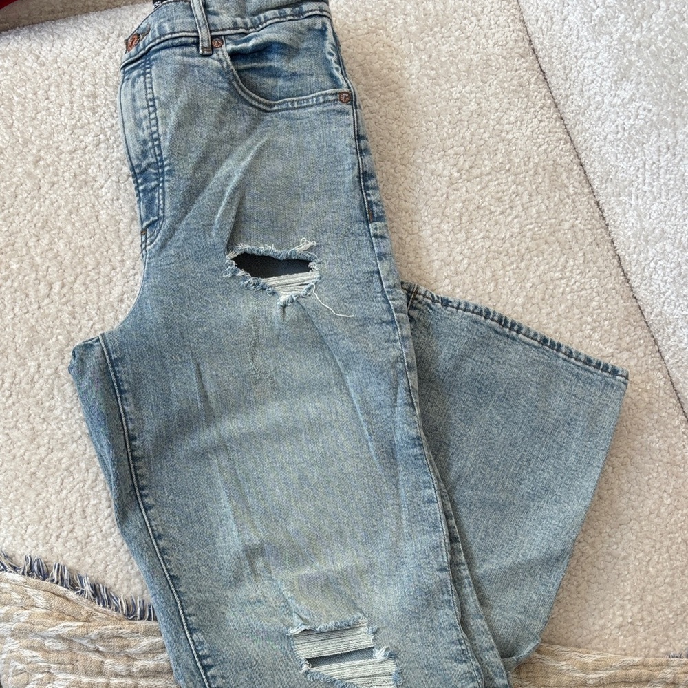 Express Wide Leg Denim Ripped Jeans - Picture 4 of 4
